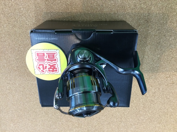 狭山店　本日の釣具買取商品　第２弾！「ダイワ　２３エアリティＳＦ　２０００ＳＳ－Ｈ（美品）が、買取入荷しました！」（狭山店）サムネイル