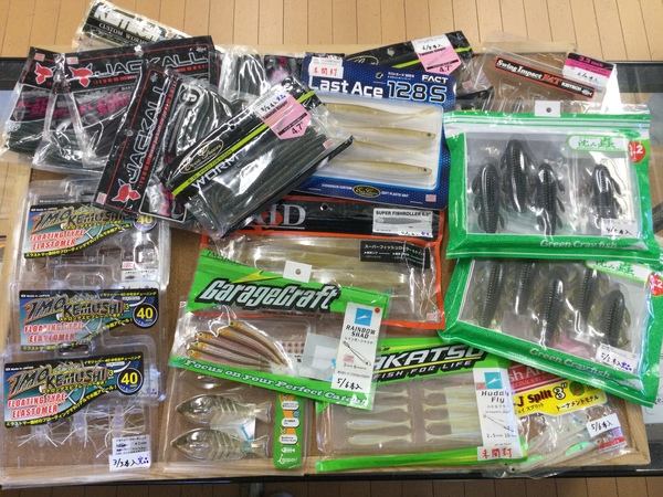 【最新釣具買取情報】「人気メーカーのワーム多数！」買取り入荷致しました。（つりどうぐ一休　葛の葉店）サムネイル